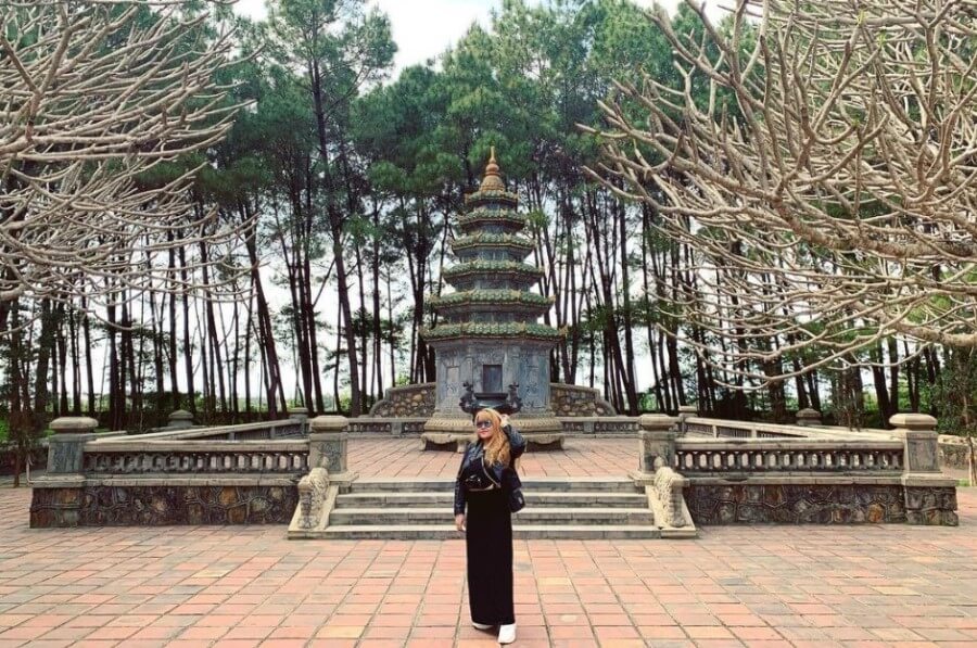 Thien Mu Pagoda Dress Code- Hue Top Tours
