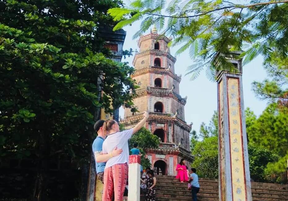 Thien Mu Pagoda Dress Code- Hue Top Tours