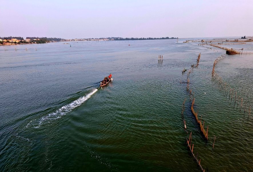 Cau Hai Lagoon- Hue Top Tours