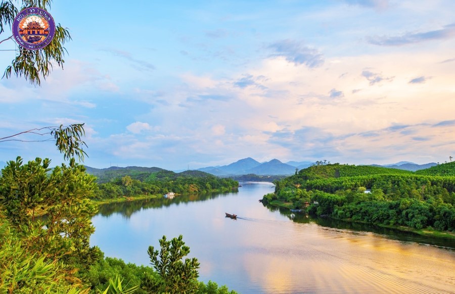 Ngu Binh Mountain- Hue Top Tours