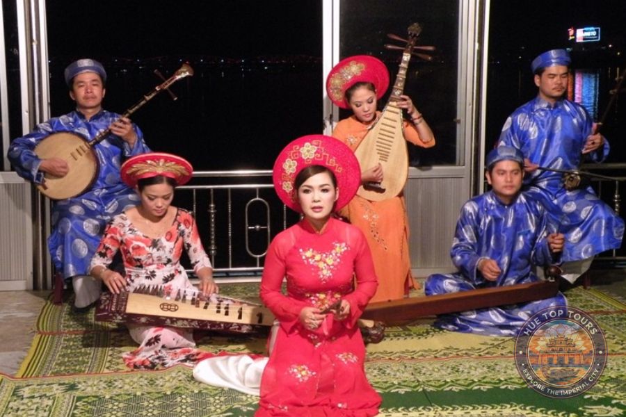 Ca Hue royal music artists