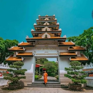 Hue Pagoda Tour - Hue Top Tours