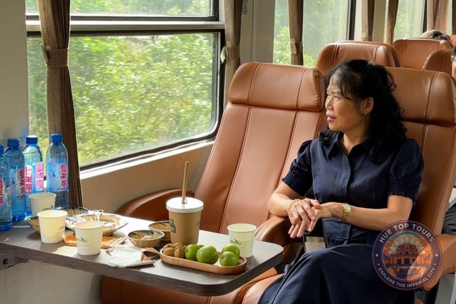 Hue To Da Nang Tourist Train - Hue Top Tours