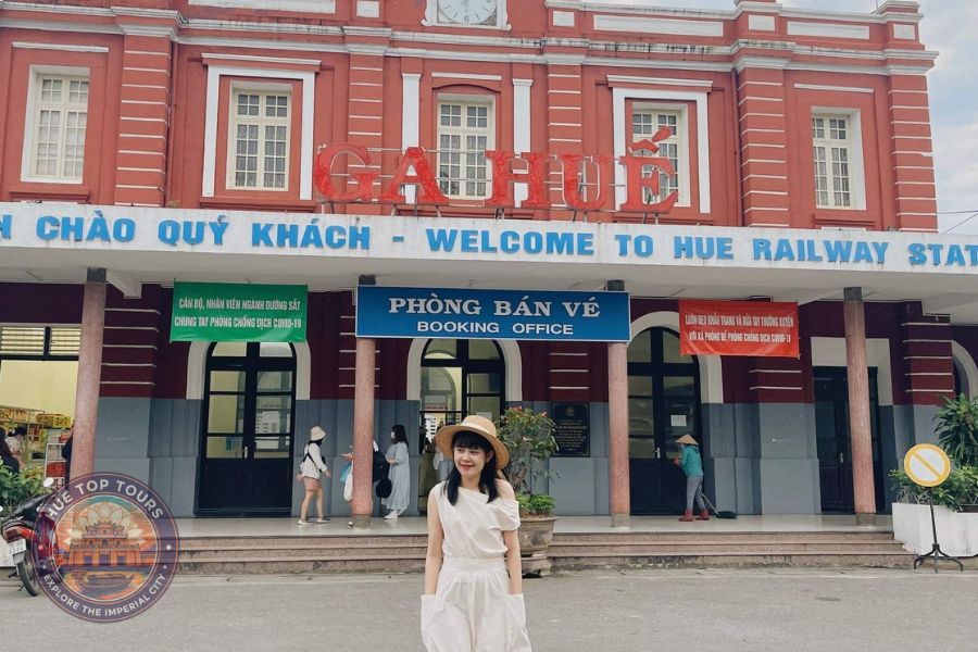 Hue train station