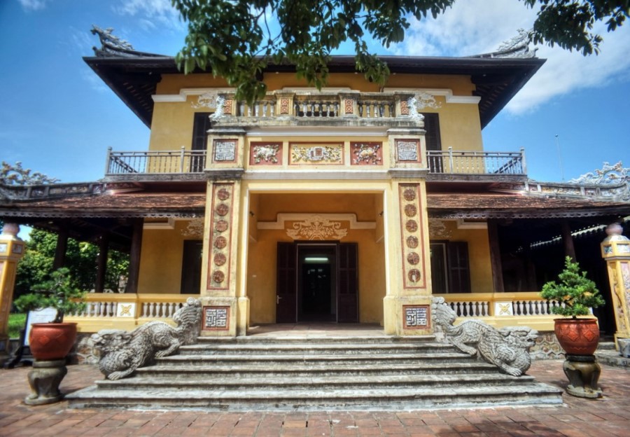 Dien Tho Main Palace - Hue Top Tours