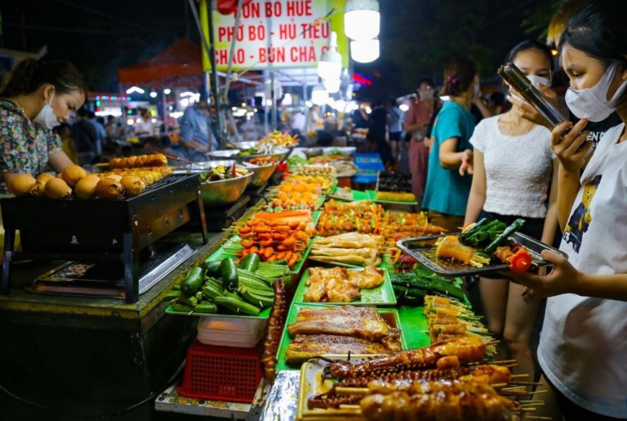 Hue Night Markets- Hue Top Tours