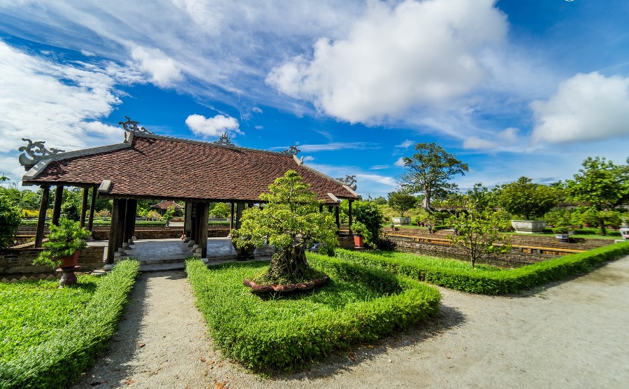 Co Ha Royal Garden- Hue Top Tours