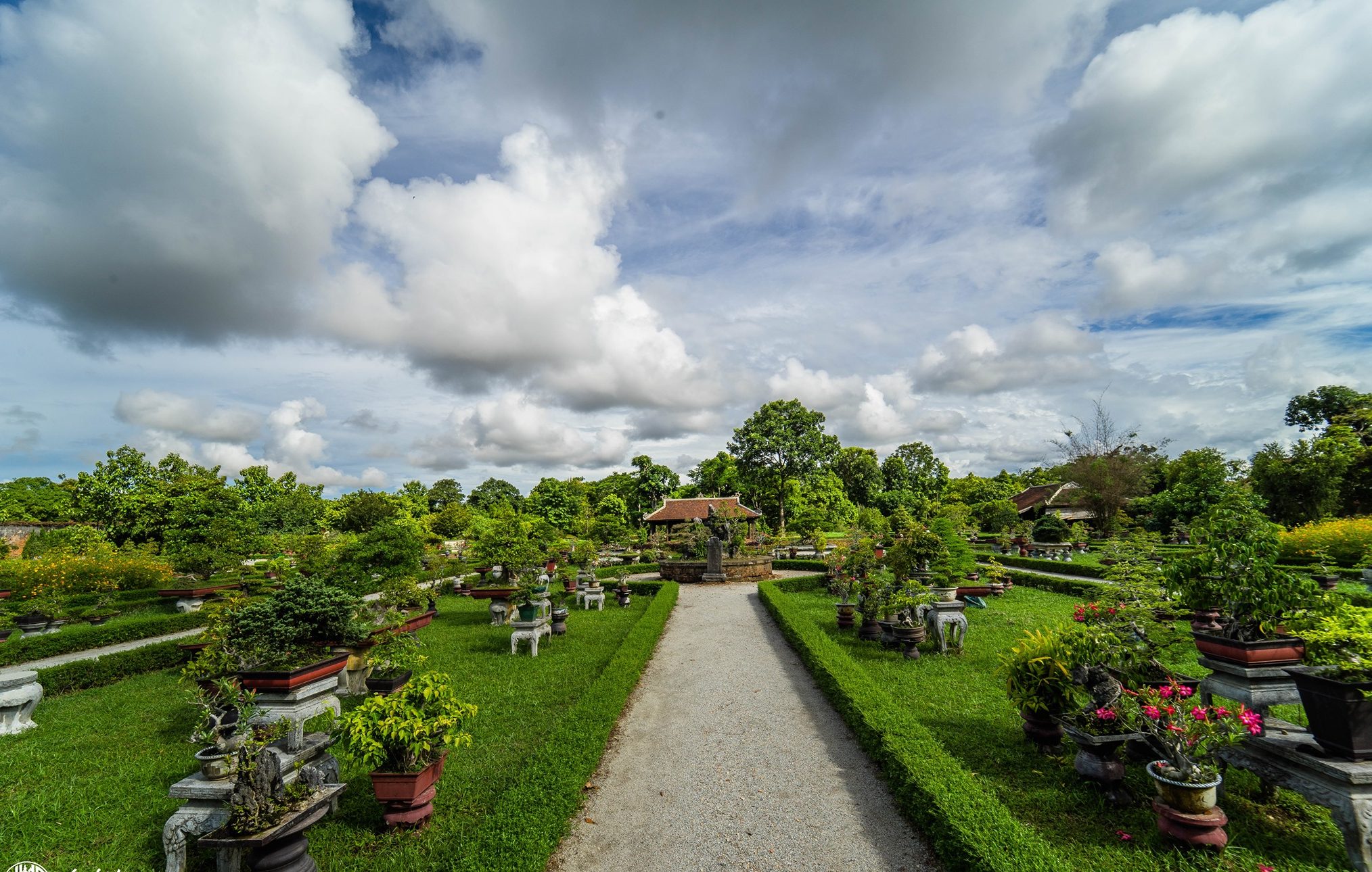 Co Ha Royal Garden- Hue Top Tours