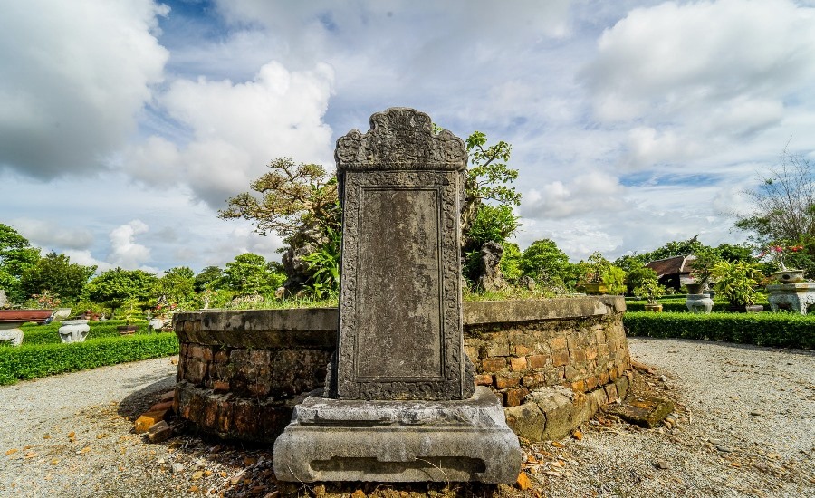 Co Ha Royal Garden- Hue Top Tours