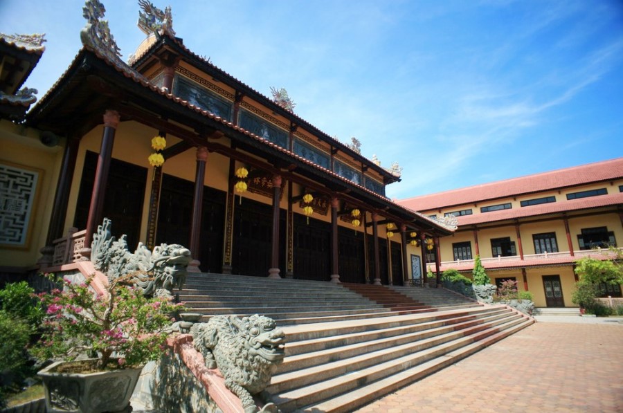 Tu Dam Pagoda- Hue Top Tours