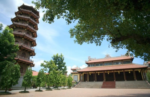 Tu Dam Pagoda- Hue Top Tours