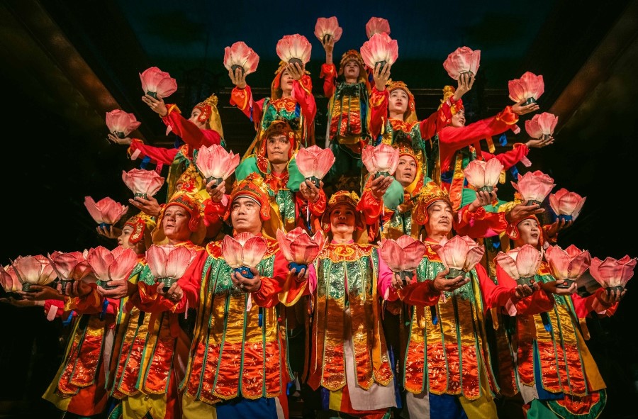 Hue Royal Court Music- Hue Top Tours