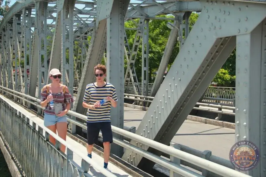 Truong Tien Bridge