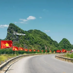 Hue To Phong Nha Luxury Car - Hue Top Tours