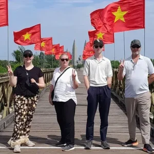 Hien Luong Bridge
