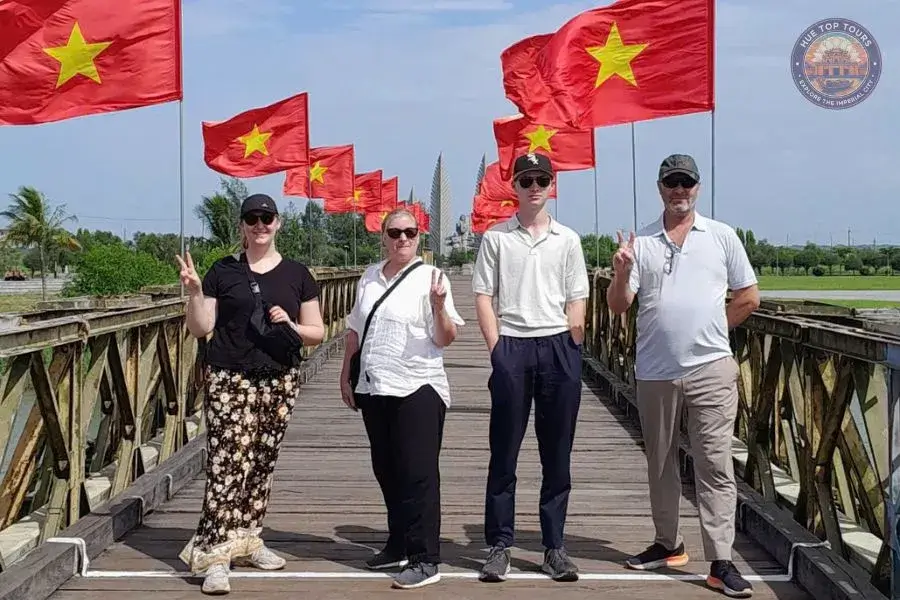 Hien Luong Bridge