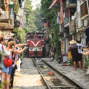 Hue To Hanoi By Limousine Transfer - Hue Top Tours
