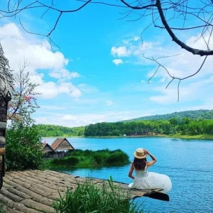 Limousine Hue to Dalat - Hue Top Tours