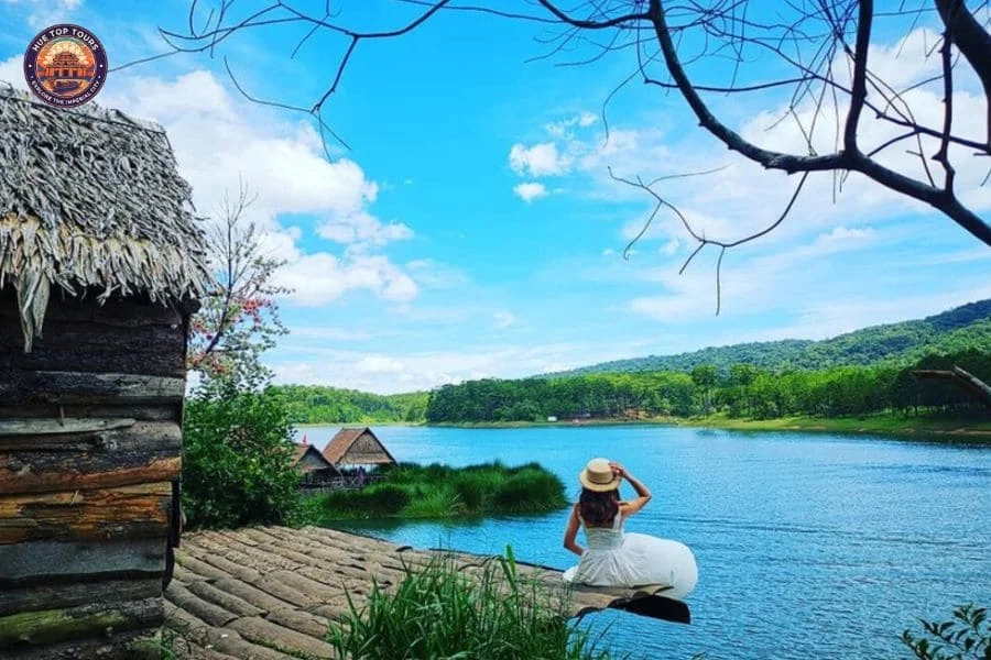 Limousine Hue to Dalat - Hue Top Tours
